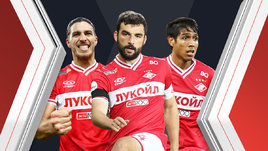 Футболисты Срджан Бабич, Георгий Джикия и Алексис Дуарте