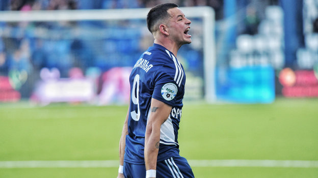 Брайан Мансилья. Футболист Брайан Мансилья