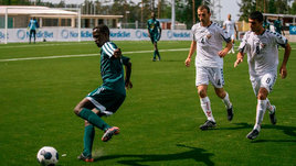 У Карабаха была футбольная сборная. Она натурализовывала спартаковцев и приняла свой Евро