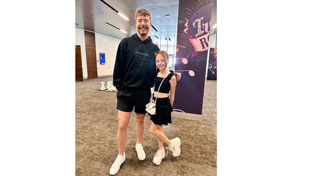 MrBeast и Like Nastya.