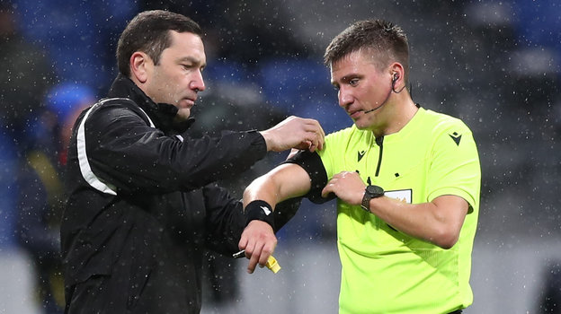 Футбольный судья Евгений Буланов