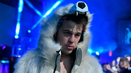 «Американцы добрые. За 11 лет не слышал ничего плохого». Русский боец переехал в США, был переводчиком Федора, а теперь — в шаге от UFC