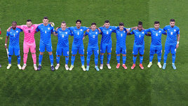 Легионеров эвакуировали, игроки идут в армию, сезон — на паузе. Что с футболом в Израиле и Палестине?