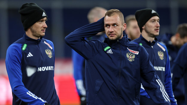 Дмитрий Баринов (в центре) и братья Антон и Алексей Миранчуки