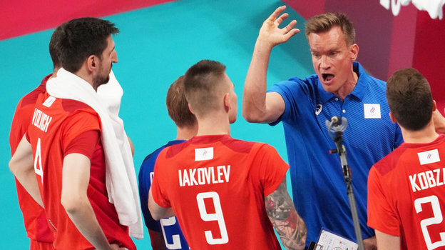 Туомас Саммелвуо сигроками сборной России. Туомас Саммелвуо сигроками сборной России по волейболу