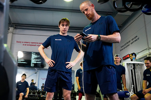 Василий Атанасов и Филипп Арзамазов.