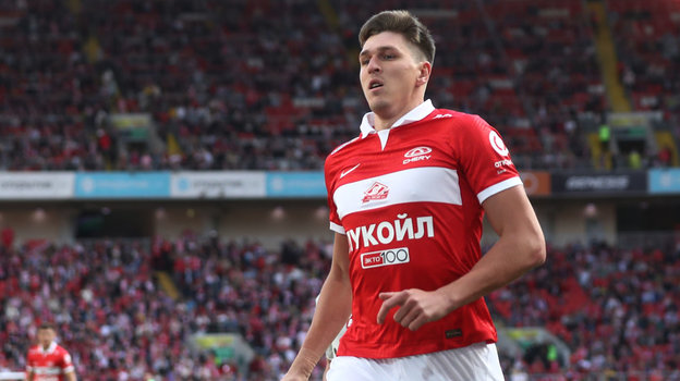 Александр Соболев. Футболист Александр Соболев