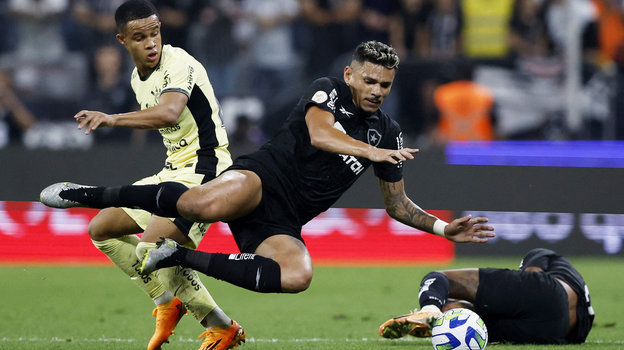 Педро Энрике и Тикиньо. Педро Энрике и Тикиньо