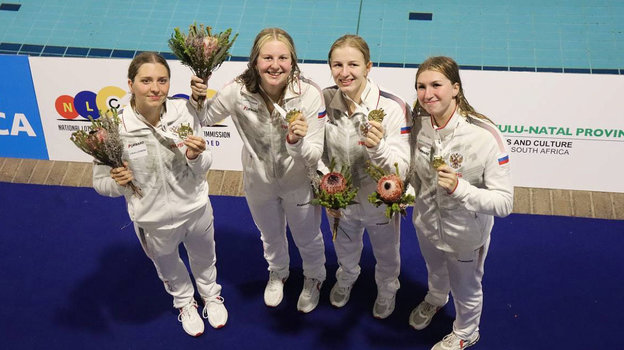 Влада Егги, Анастасия Маркова, Евгения Чикунова и Дарья Клепикова. Влада Егги, Анастасия Маркова, Евгения Чикунова и Дарья Клепикова