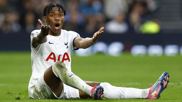 Дестини Удоджи. Футболист Дестини Удоджи