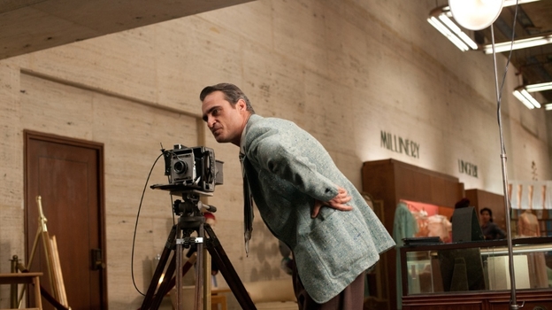 Кадр из фильма «Мастер», реж. Пол Томас Андерсон/The Weinstein Company, Budapest Film, Annapurna Pictures, Ghoulardi Film Company