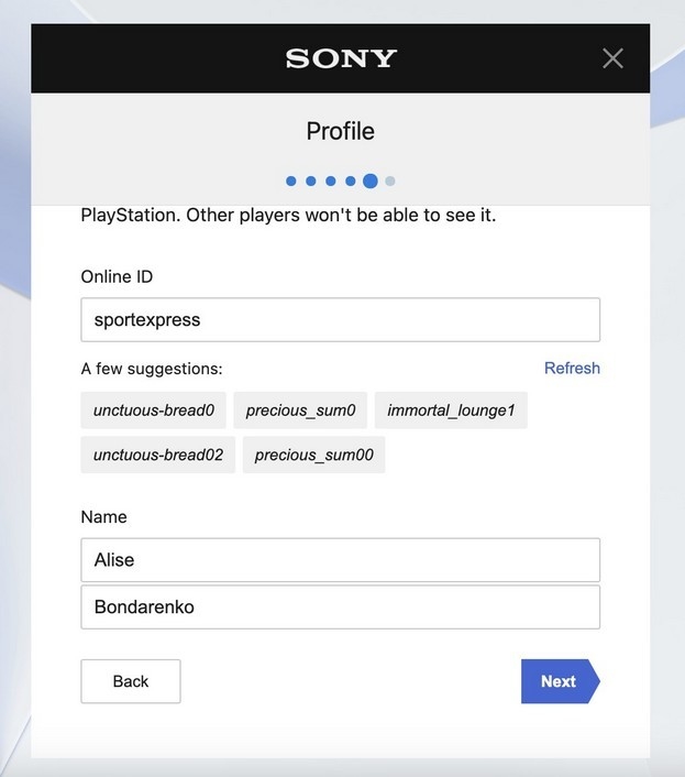 Придумываем никнейм и пишем имя.
