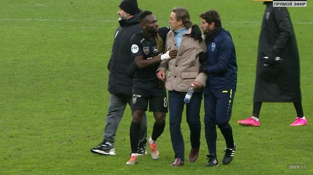 Сергей Юран в матче «Пари НН» — «Сочи».