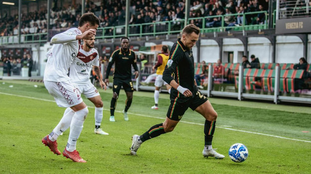 Денис Черышев. Футболист Денис Черышев