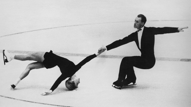Людмила Белоусова и Олег Протопопов. Фигуристы Олег Протопопов и Людмила Белоусова.