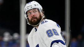 Кучеров вновь кормит партнеров передачами! Лидер «Тампы» вернулся к роли диспетчера