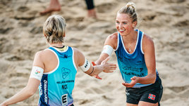 Волейболистки Эмили Олимстад и Суннива Хелланд-Хансен