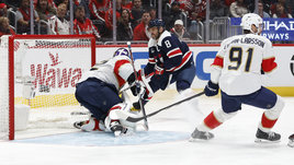 Овечкин перестает быть эгоистом, но «Вашингтон» это не спасает