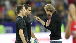 Левников судил три матча «Спартака» с «Ростовом» — всегда ошибки и скандалы. Теперь ему дали четвертый