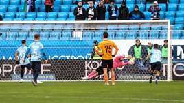 Помазун наиграл на вызов в сборную. Но Газинский психанул и угробил последние шансы «Урала»