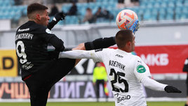 Футболисты Лазар Ранджелович и Роман Юзепчук