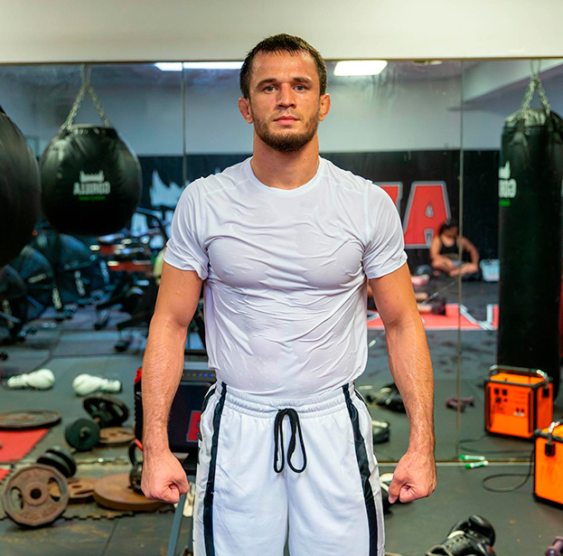 Усман Нурмагомедов. Боец Усман Нурмагомедов.