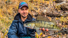 Рыболов Артур Билан.