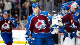 У Ничушкина — лучший матч в сезоне! Он забил два одинаковых гола, «Колорадо» разнес выскочку