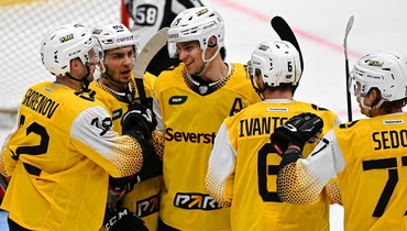 «Северсталь».