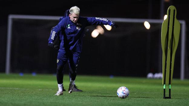 Александр Головин. Футболист Александр Головин