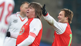 Лоськов вернул нам 2002-й: его гол-близнец из золотого матча принес «Локо» победу над ЦСКА в ретродерби