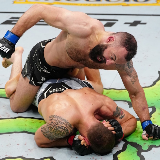 Долидзе забивает Херманссона.