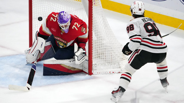 Сергей Бобровский и Коннор Бедард. Сергей Бобровский и Коннор Бедард