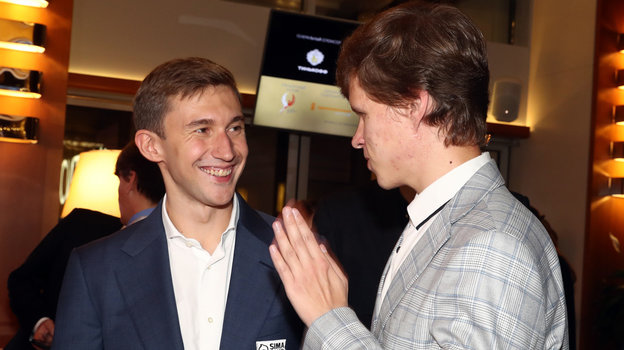 Сергей Карякин и Владислав Артемьев. Сергей Карякин и Владислав Артемьев