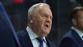 Неожиданное возвращение тренера-легенды! 73-летний Крикунов взялся за клуб ВХЛ