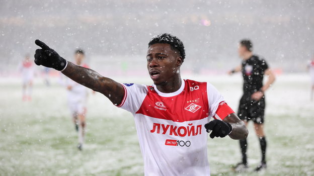 Квинси Промес.