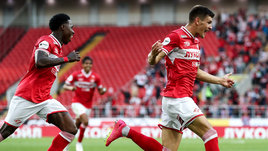 «Было бы идеально выиграть золото со «Спартаком» и уехать в Европу». Интервью Хлусевича