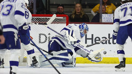 «Тампе» совсем тяжело без Василевского. Его сменщик подводит команду