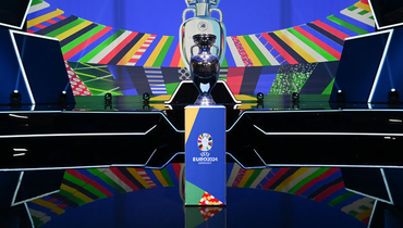 Трофей чемпионата Европы.