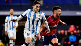 Захарян в игре. Экстренный выход на замену, опасные угловые и растущее доверие