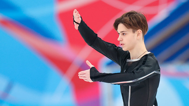 Владислав Дикиджи. Фигурист Владислав Дикиджи.