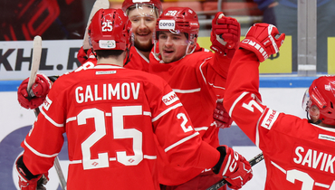 Хоккеисты «Спартака».