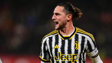 Адриен Рабьо («Ювентус»).