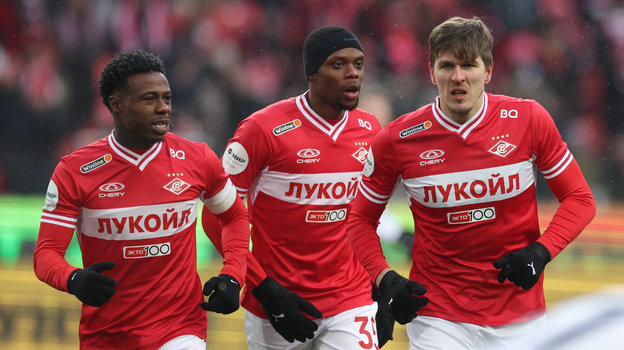 Квинси Промес, Кристофер Мартинс и Александр Соболев