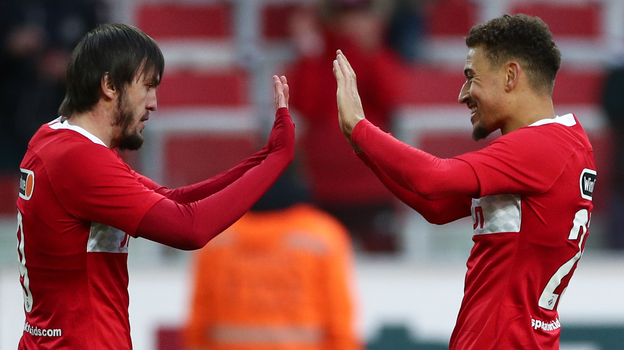 Резиуан Мирзов и Джордан Ларссон.