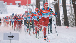Лыжник Александр Большунов