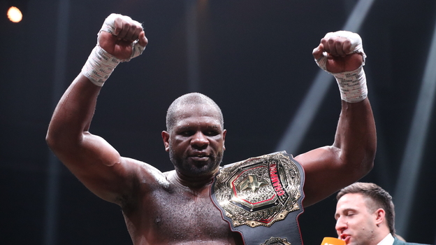 Кевин Джонсон.