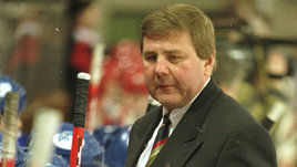 Хоккейный тренер Геннадий Цыгуров