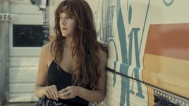 Кадр из сериала «Дейзи Джонс и The Six»