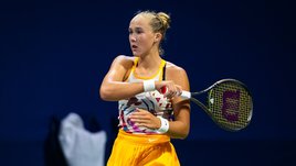 Мирре заменили матч с украинкой на «битву полов». Причуды турнира во Франции